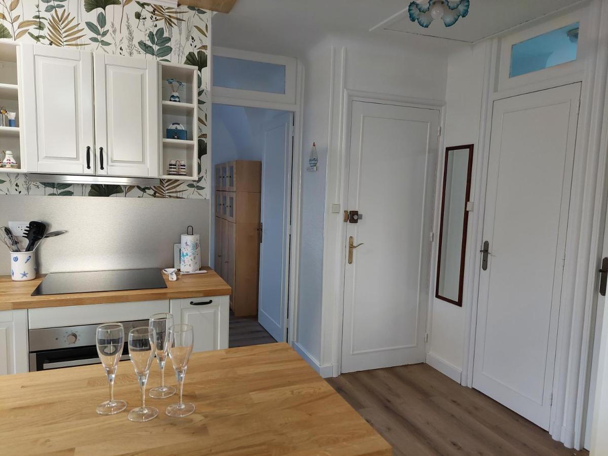 Au Gre Des Marees 2 Appartement Face A La Mer 2Eme Etage Ault Ngoại thất bức ảnh